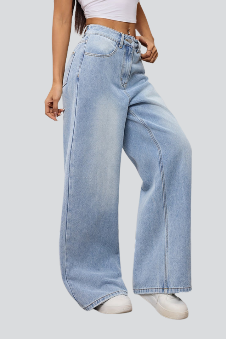Women’s Wide-Leg Jeans with Button Fastening and Front Pockets