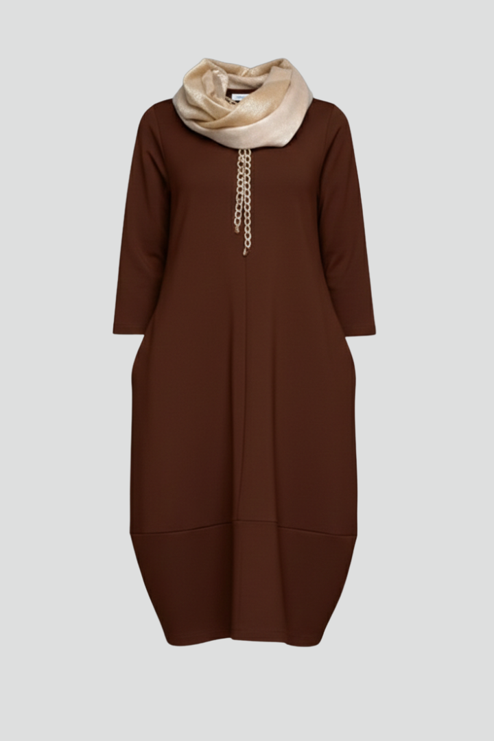 Women Midi Dress with Round Neck and Pockets