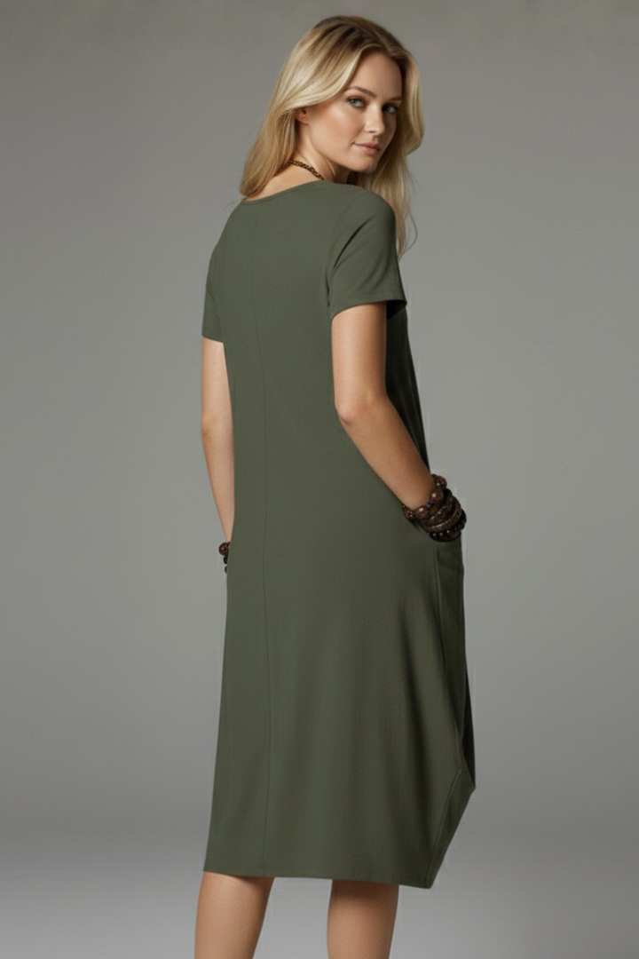 Women Midi Dress with Round Neckline and Short Sleeves
