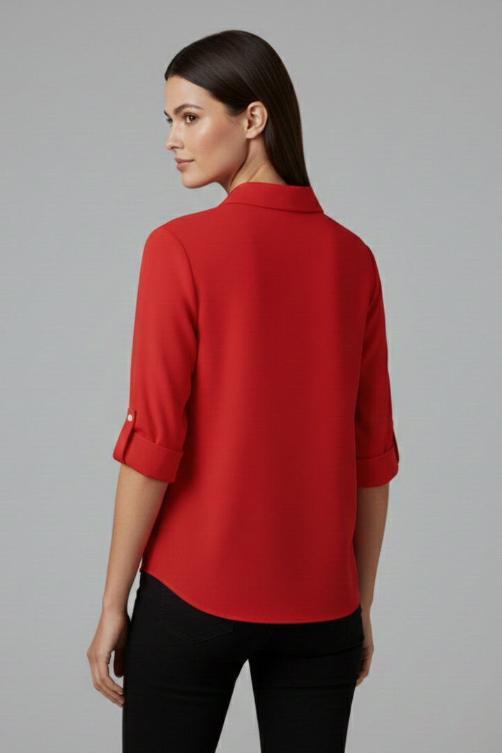 Women’s Blouse with Collar and Button Closure