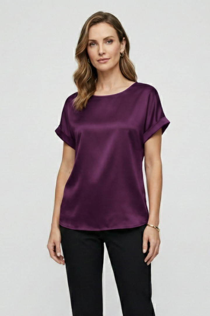 Women’s Blouse with Round Neck and Short Sleeves