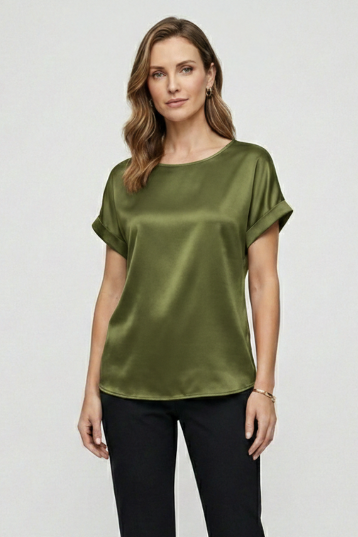 Women’s Blouse with Round Neck and Short Sleeves
