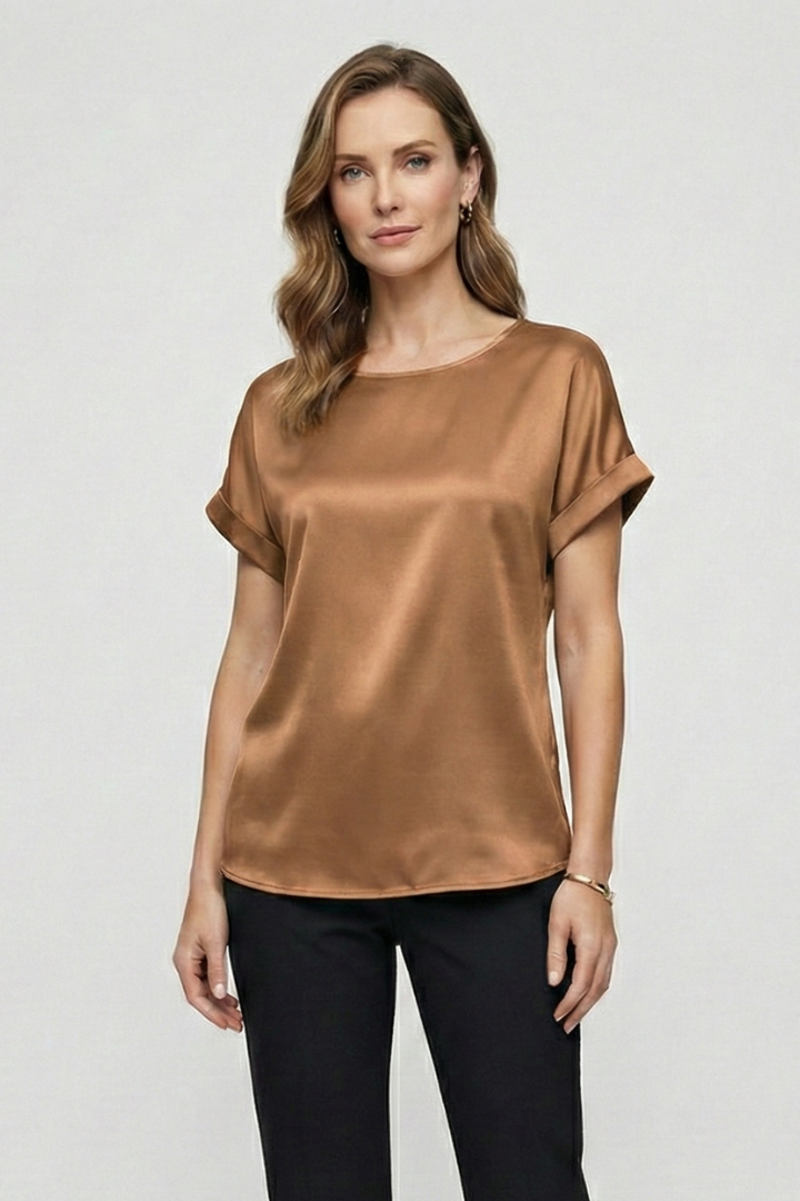 Women’s Blouse with Round Neck and Short Sleeves