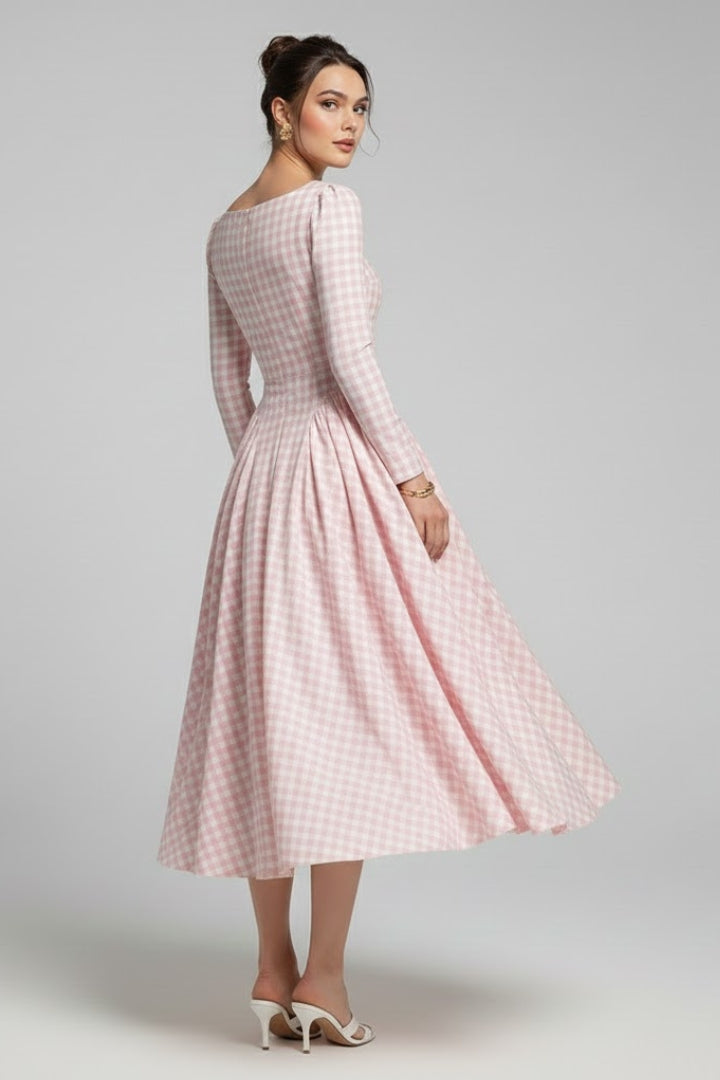 Women’s Checked Dress with Square Neckline and Long Sleeves