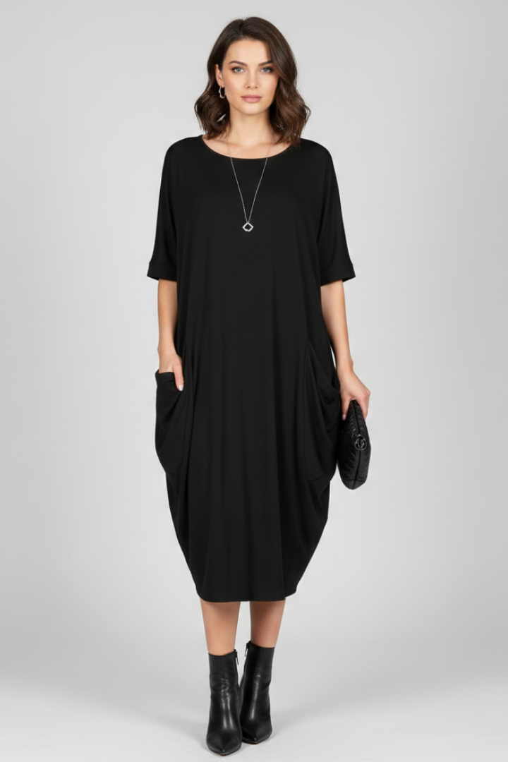 Women’s Dress with Round Neck and Short Sleeves