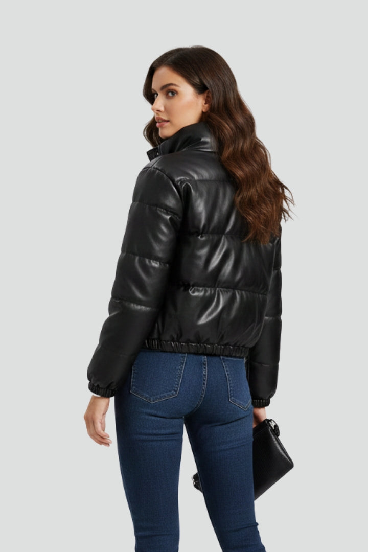 Women’s Jacket with Padded Surface and Zip Closure