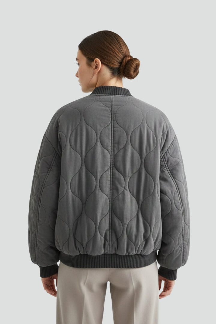 Women’s Jacket with Padded Surface and Zip Closure
