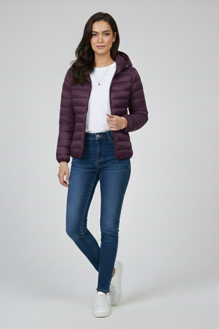 Women’s Jacket with Quilted Surface and Adjustable Hood
