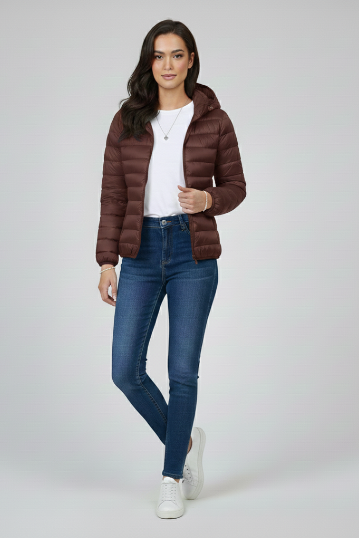 Women’s Jacket with Quilted Surface and Adjustable Hood