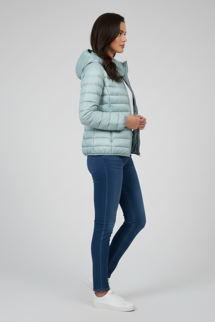 Women’s Jacket with Quilted Surface and Adjustable Hood