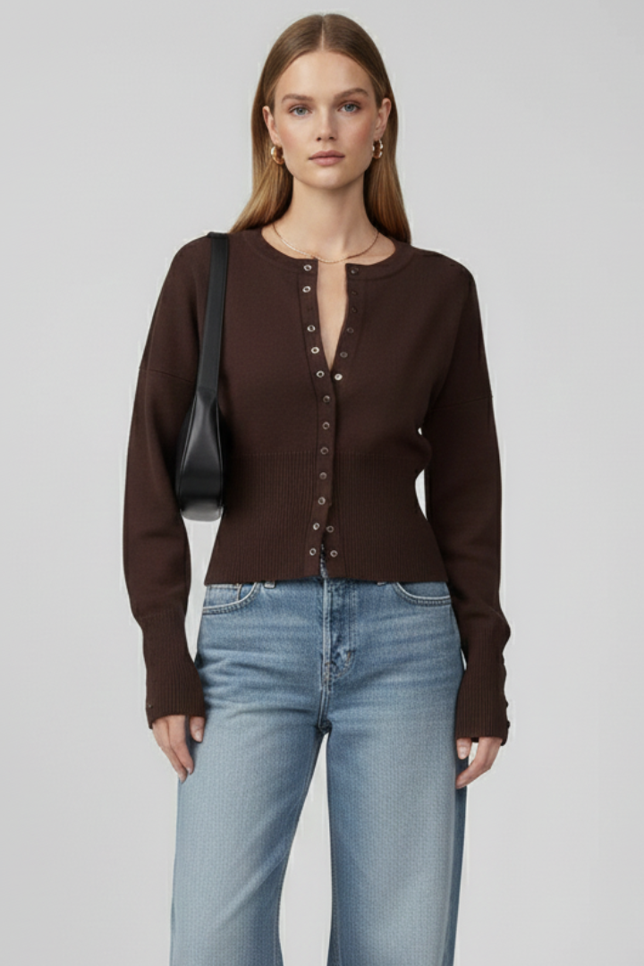 Women’s Knitted Cardigan with Round Neckline and Button-Front Design