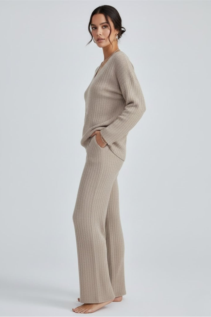 Women’s Lounge Set with V Neck Pullover