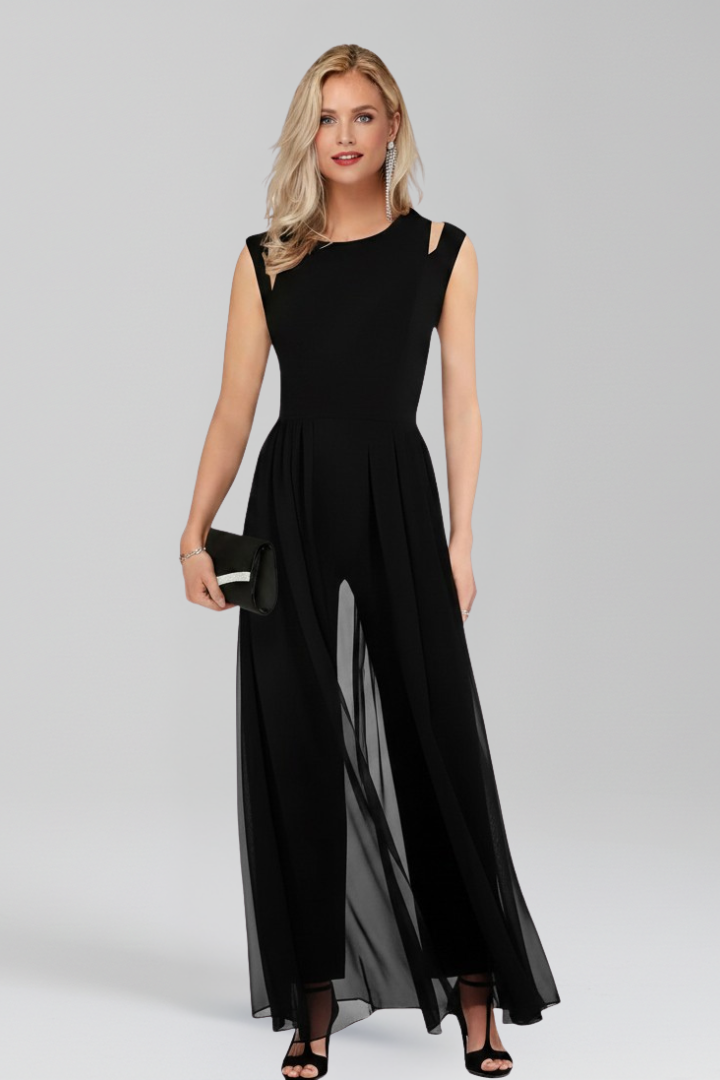 Women’s Maxi Dress with Round Neckline and Side Split