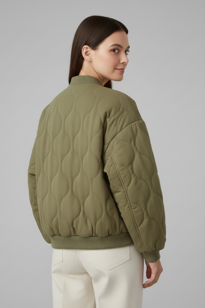 Women’s Oversized Jacket with Quilted Surface and Snap Closure