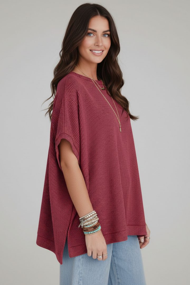 Women’s Oversized T-Shirt with Round Neckline and Ribbed Surface