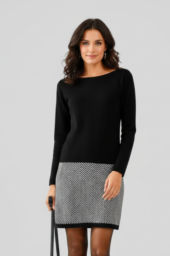 Women’s Short Dress with Round Neckline and Patterned Hem