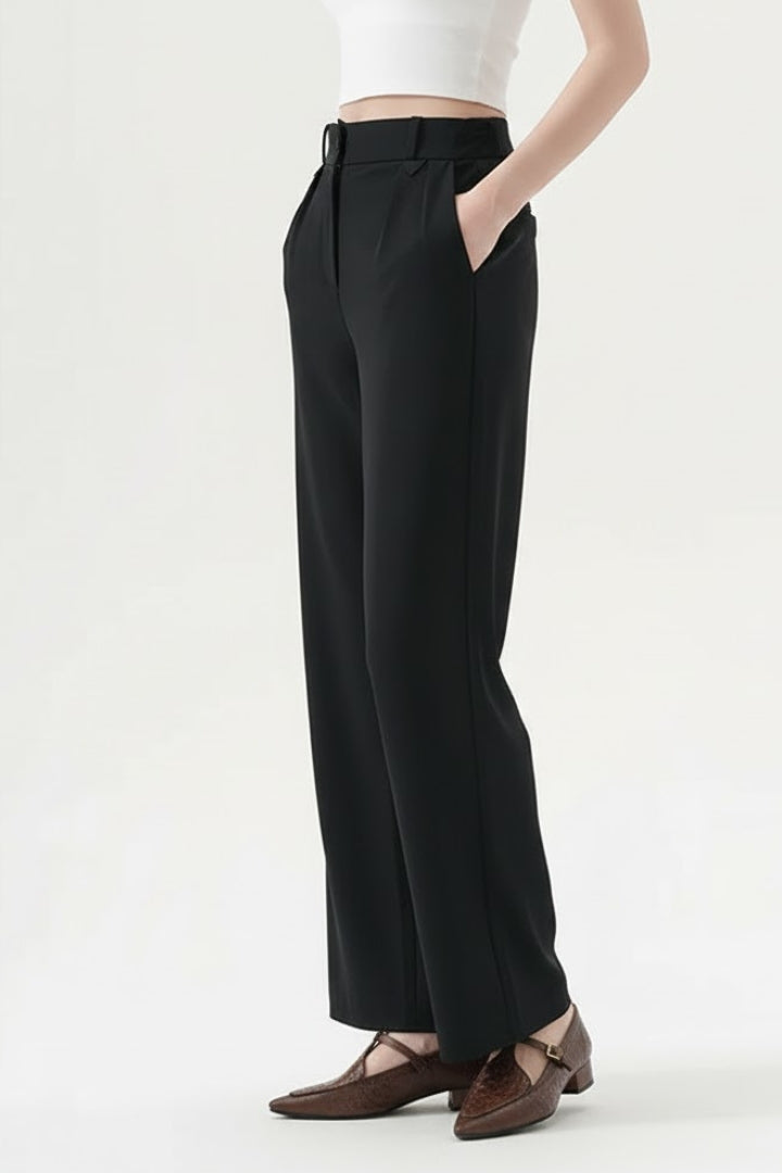 Women’s Straight-Leg Trousers with Pleated Waist and Pockets