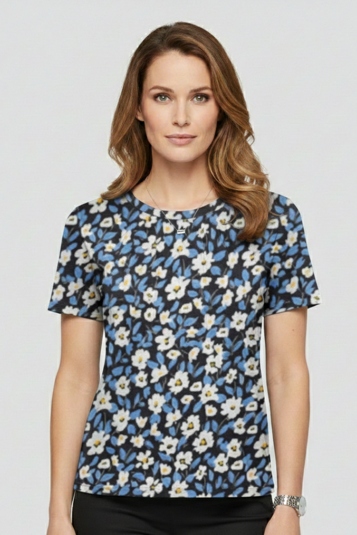 Women’s T-Shirt with Round Neckline and Pleated Surface