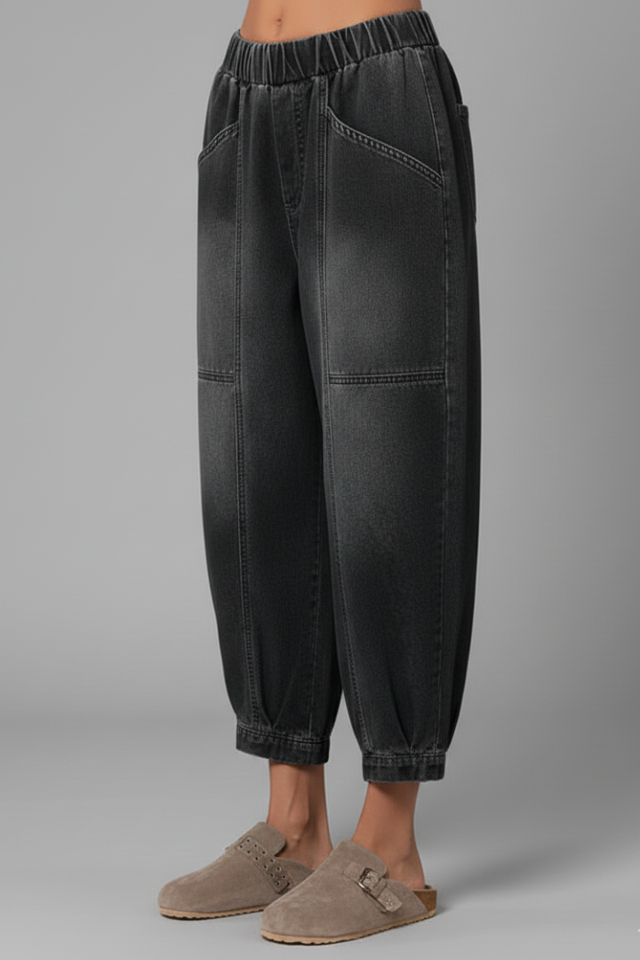 Women’s Tapered Jeans Pants with Elastic Waist and Pockets