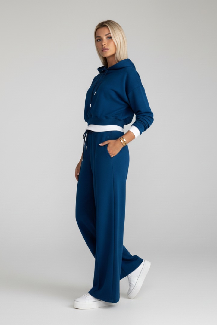 Women’s Tracksuit Set with Cropped Hoodie and Wide Leg Pants