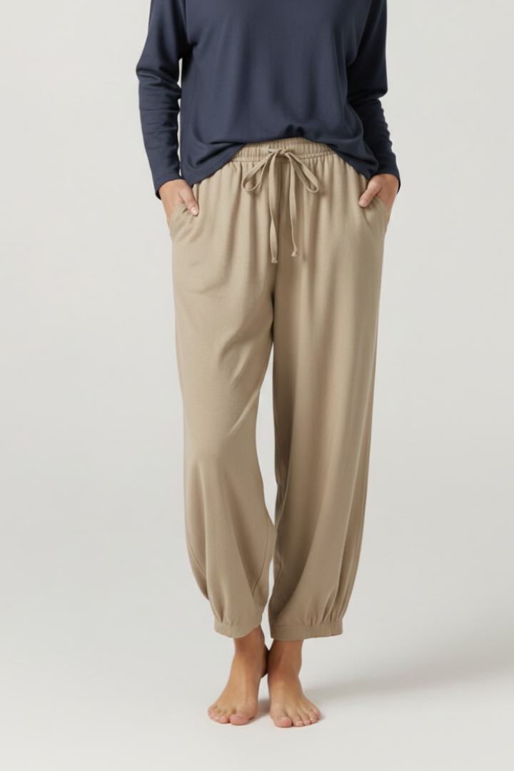 Women’s Trousers with Drawstring Waist and Elastic Cuffs
