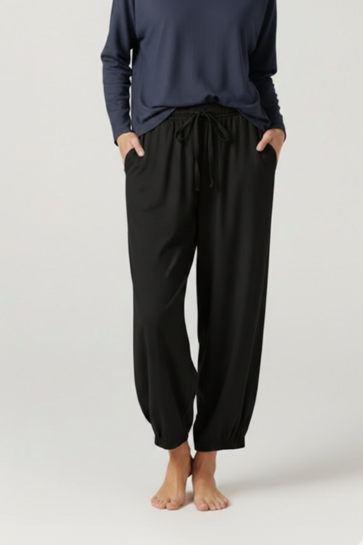 Women’s Trousers with Drawstring Waist and Elastic Cuffs