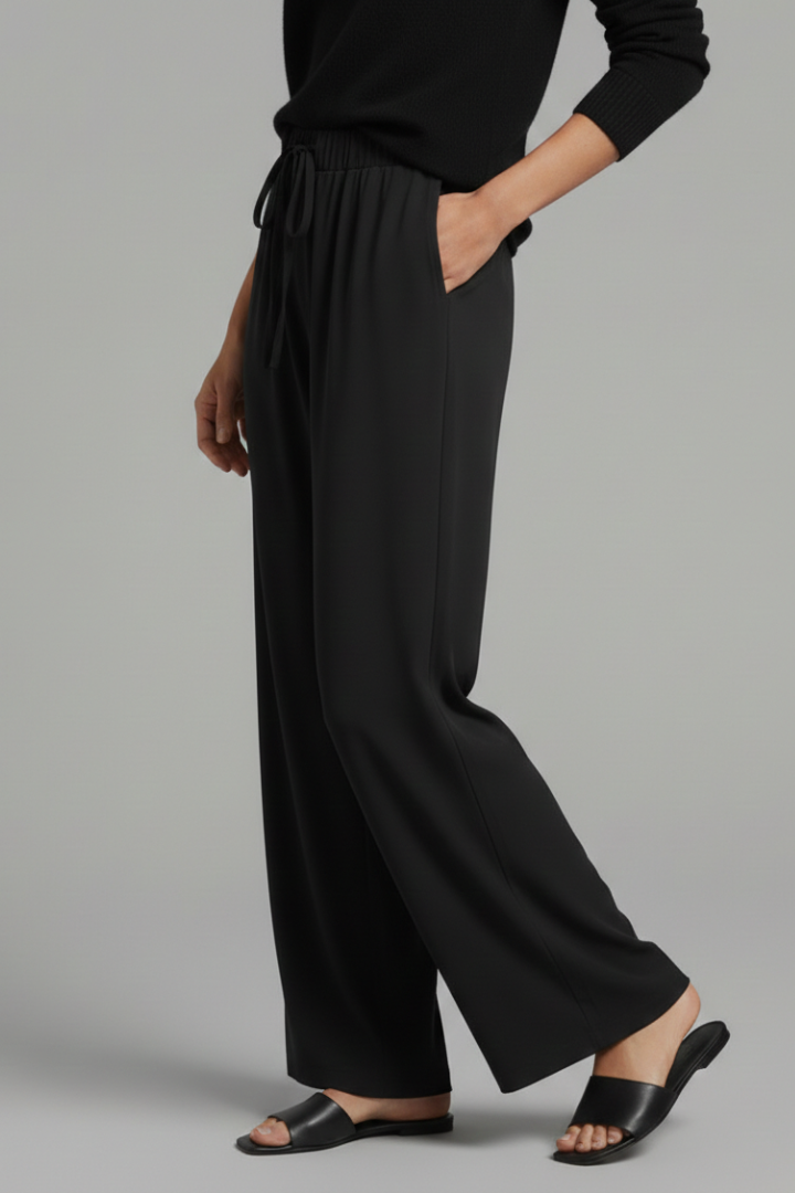 Women’s Trousers with Drawstring Waist and Side Pockets