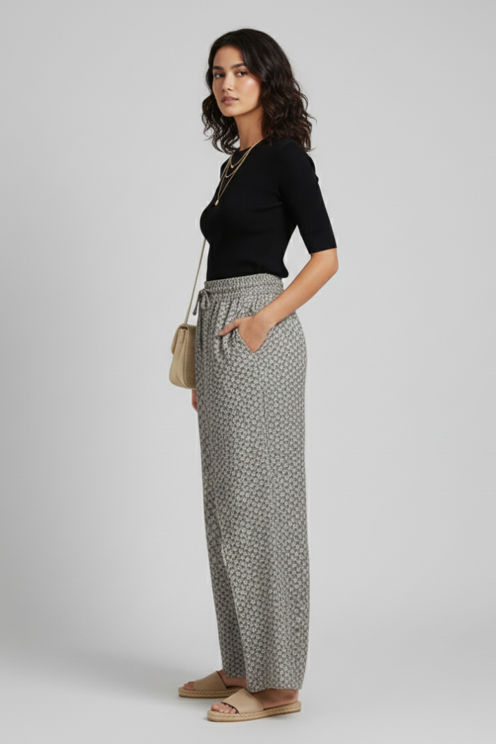 Women’s Trousers with Geometric Print and Elastic Waistband