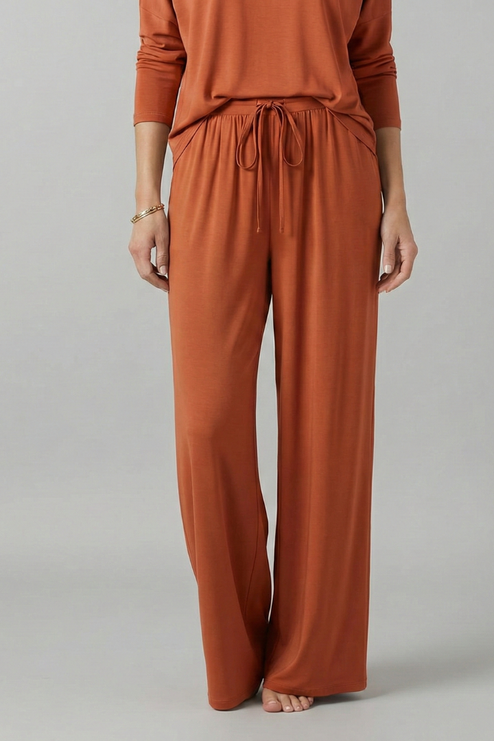 Women’s Trousers with High Waist and Wide Legs