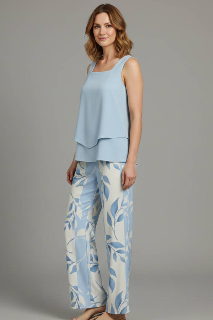 Women’s Two Piece Set with Sleeveless Top and Wide Legs