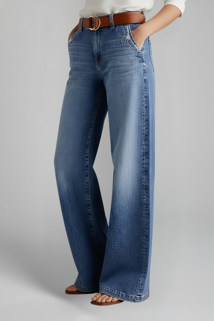 Women’s Wide-Leg Jeans with Button Fastening and Long Hem