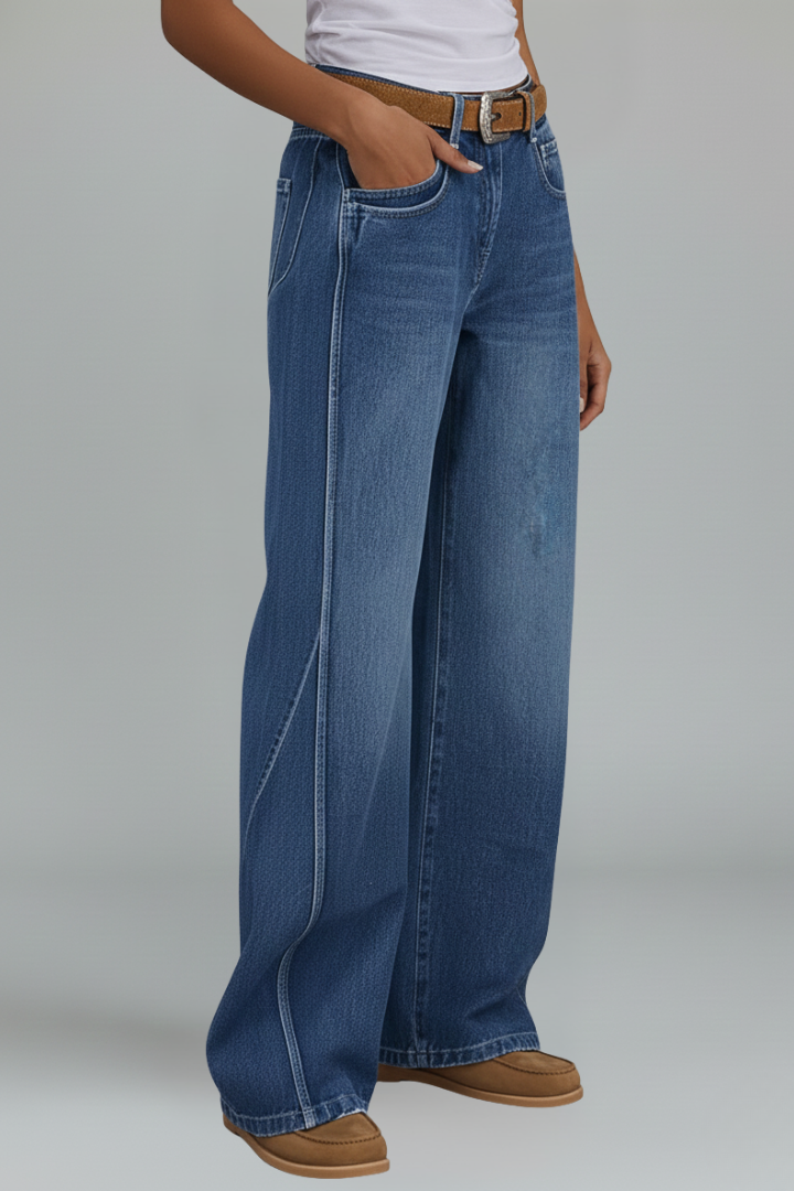 Women’s Wide-Leg Jeans with Front Fastening and Pockets
