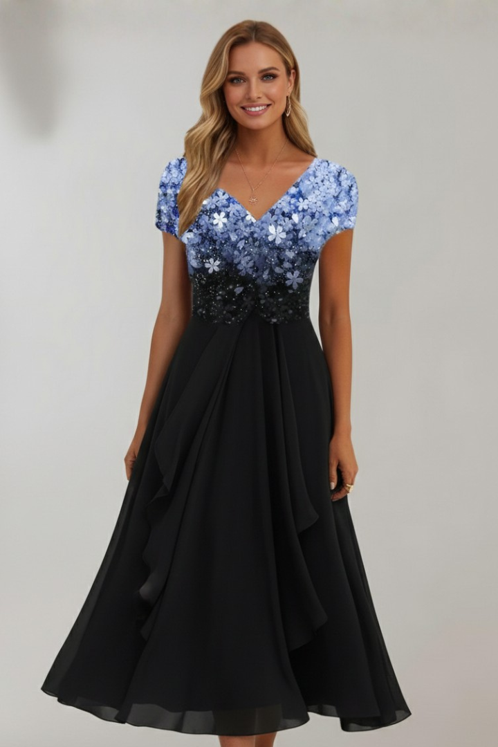 Women’s dress with V-neck and short sleeves