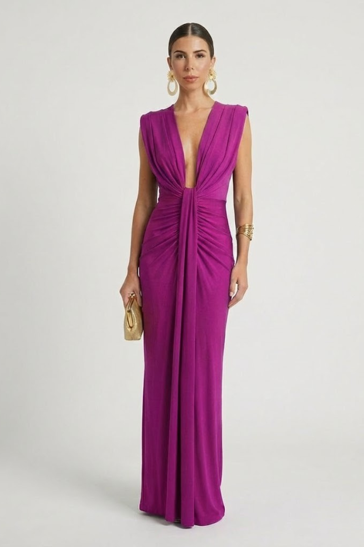 Women’s Maxi Dress with Elongated Shape
