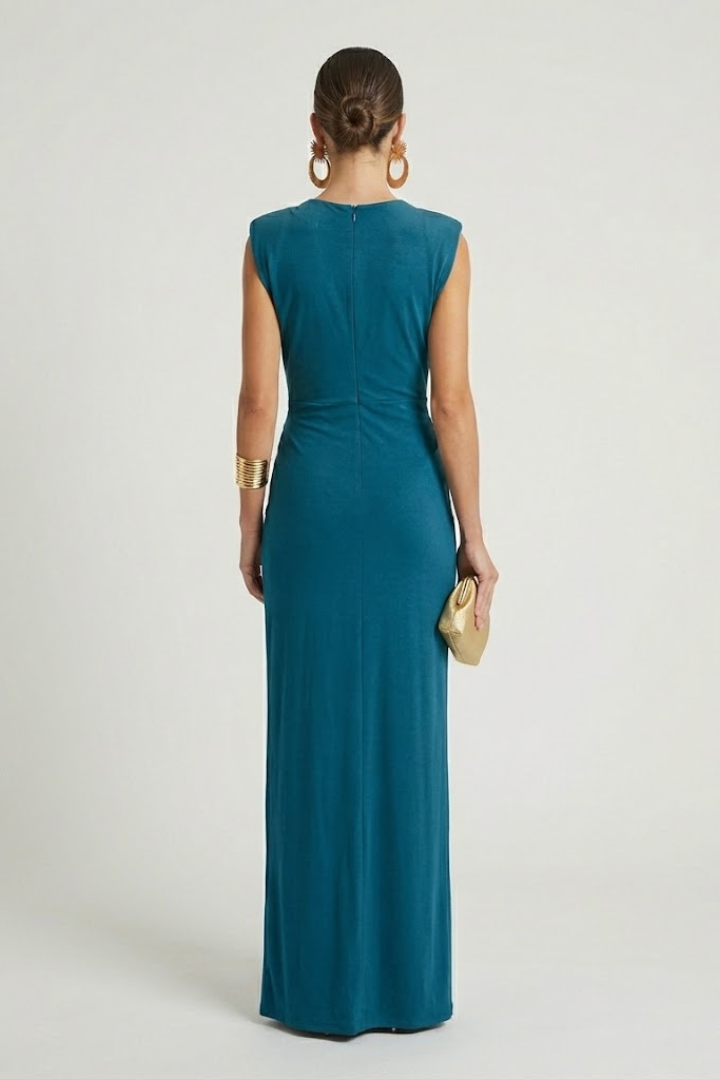 Women’s Maxi Dress with Elongated Shape