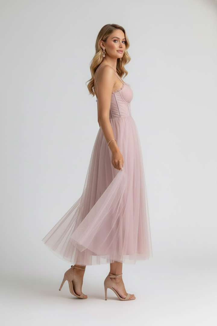 Women’s Tulle Dress with Sweetheart Neck