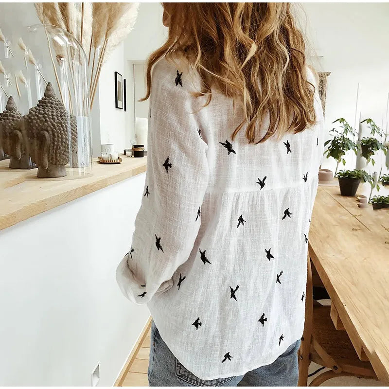 Cathy | Relaxed Bird-Print Button-Up Blouse