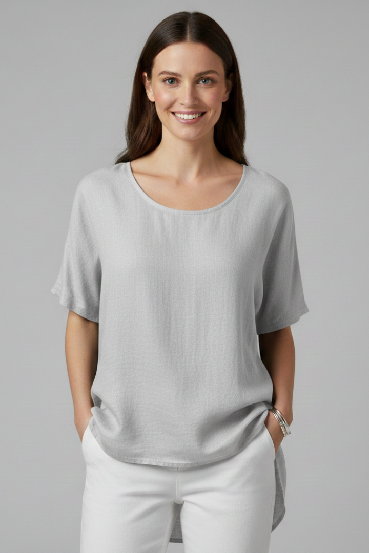 Women T-Shirt with Round Neckline and Loose Sleeves