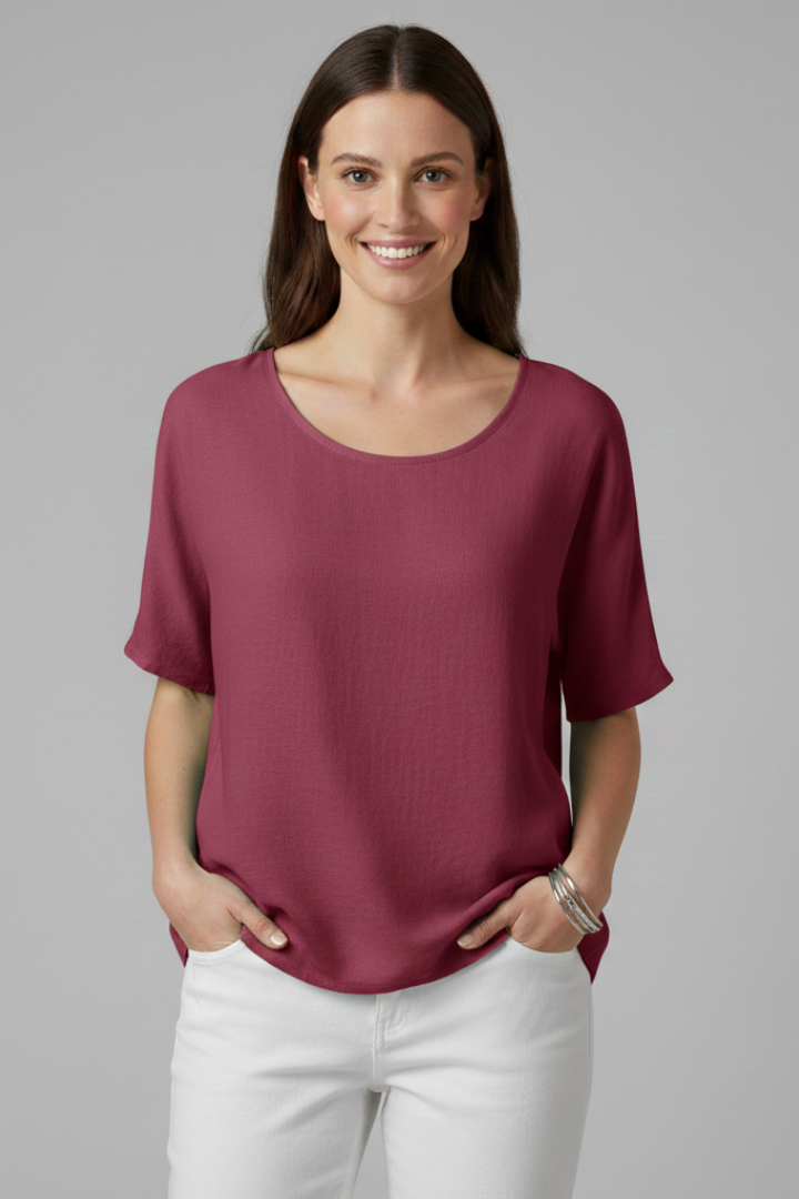 Women T-Shirt with Round Neckline and Loose Sleeves