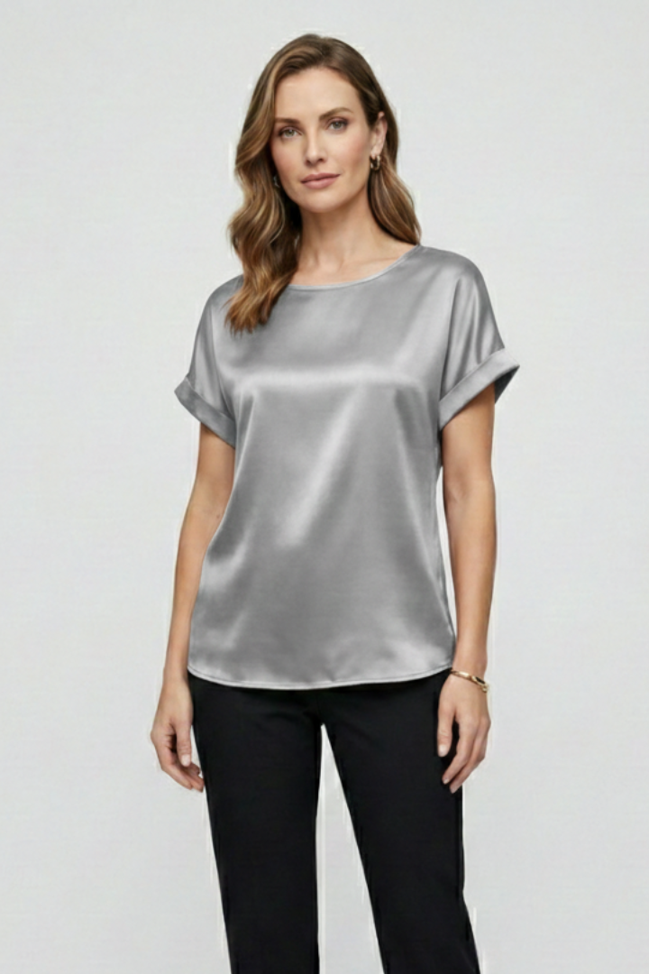 Women’s Blouse with Round Neck and Short Sleeves