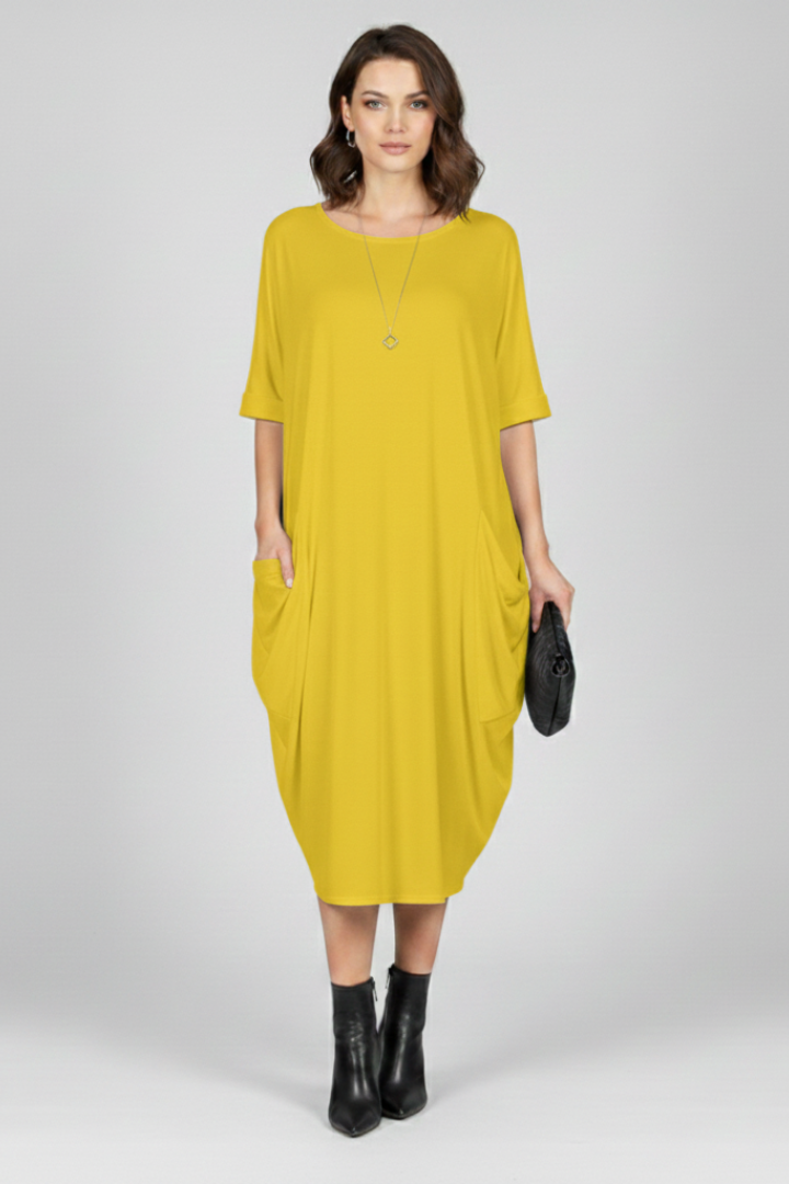 Women’s Dress with Round Neck and Short Sleeves
