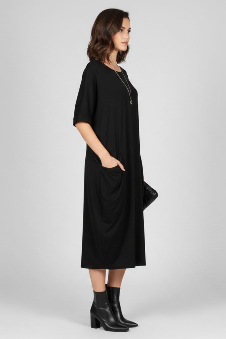 Women’s Dress with Round Neck and Short Sleeves