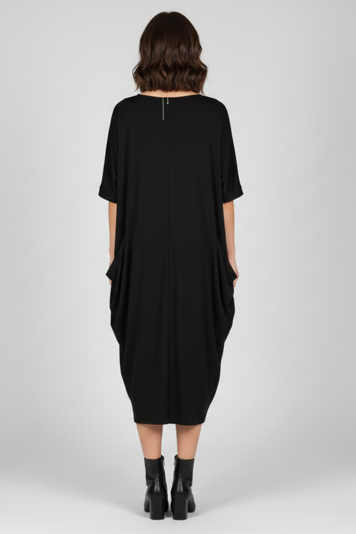 Women’s Dress with Round Neck and Short Sleeves