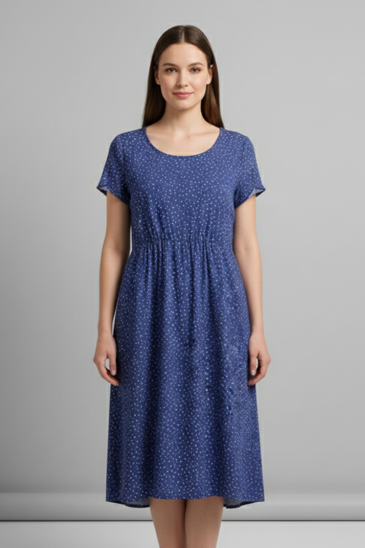 Women’s Dress with Round Neckline and Short Sleeves