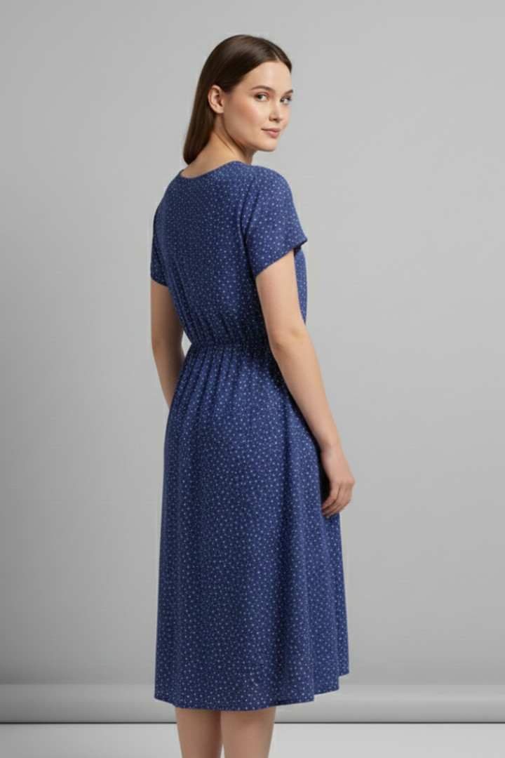 Women’s Dress with Round Neckline and Short Sleeves