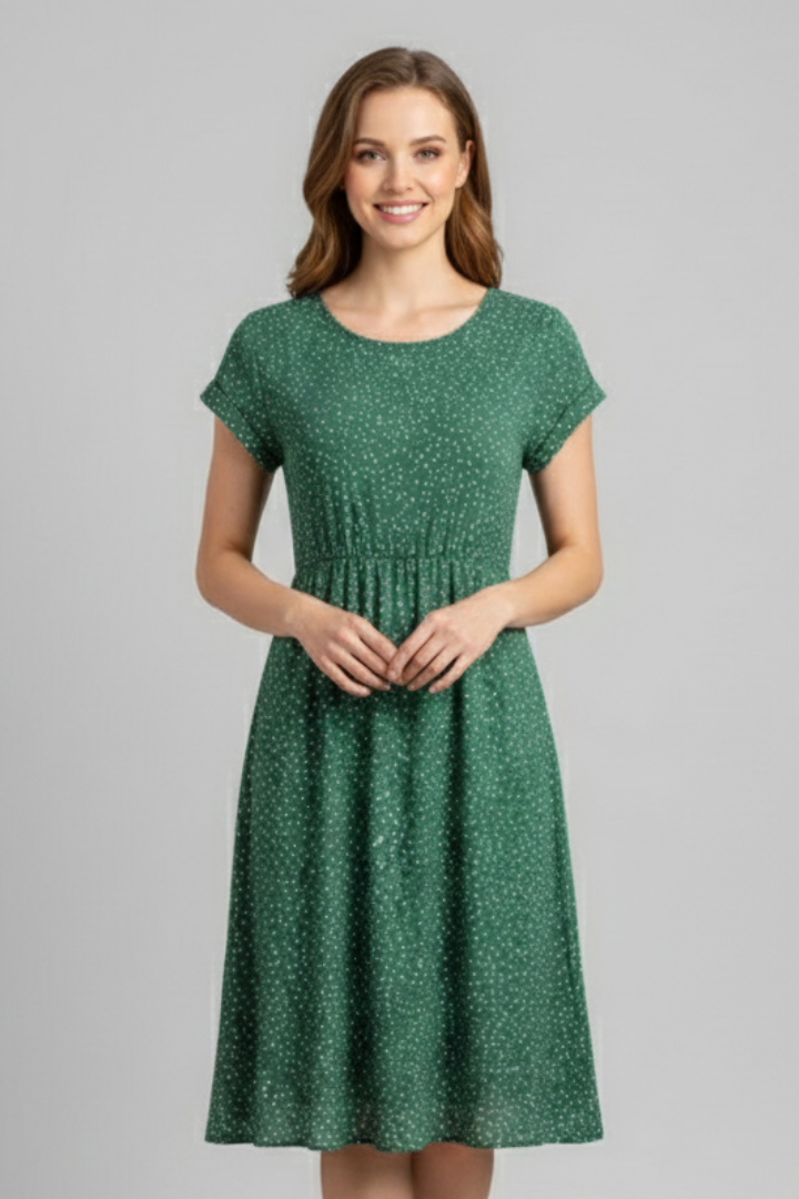 Women’s Dress with Round Neckline and Short Sleeves