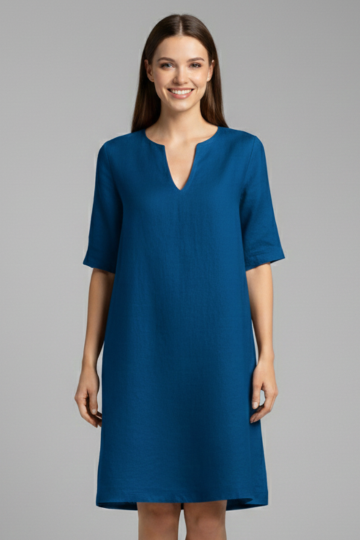 Women’s Dress with V-Neck and Three-Quarter Sleeves