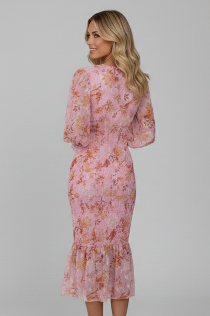 Women’s Dress with V-Neckline and Puff Sleeves