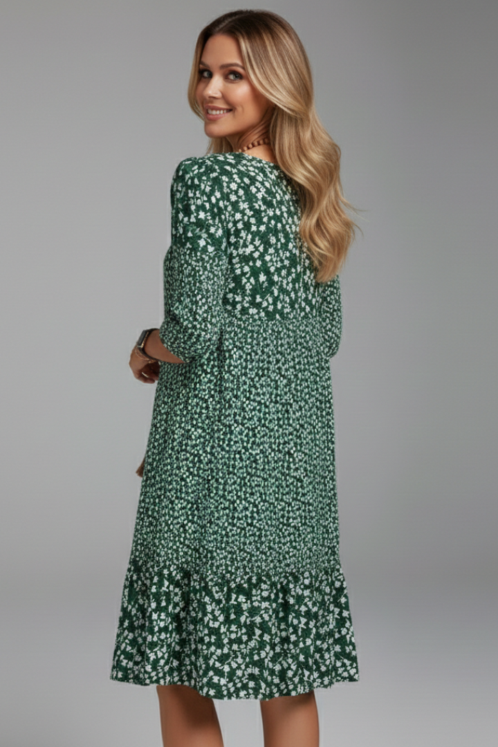 Women’s Knee-Length Dress with V-Neck and Three-Quarter Sleeves