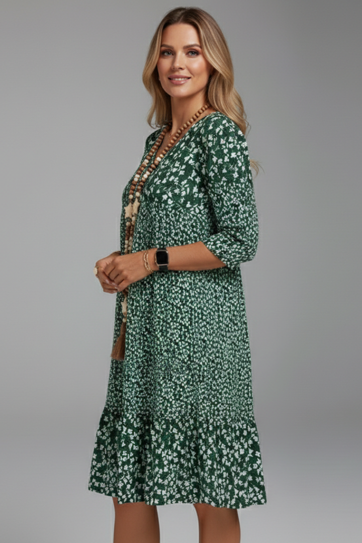 Women’s Knee-Length Dress with V-Neck and Three-Quarter Sleeves